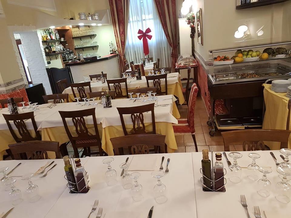 Hotel Sicilia Milan Bagian luar foto